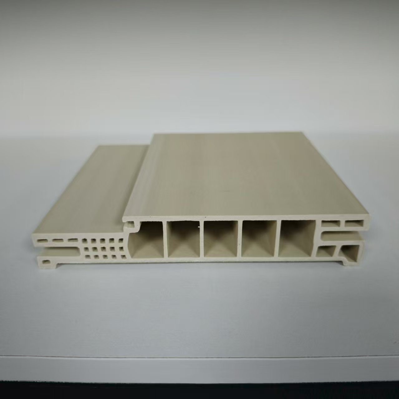 40mm/45mm Panel için 100/140/180/220mm A-tipi WPC Kapı Çerçevesi