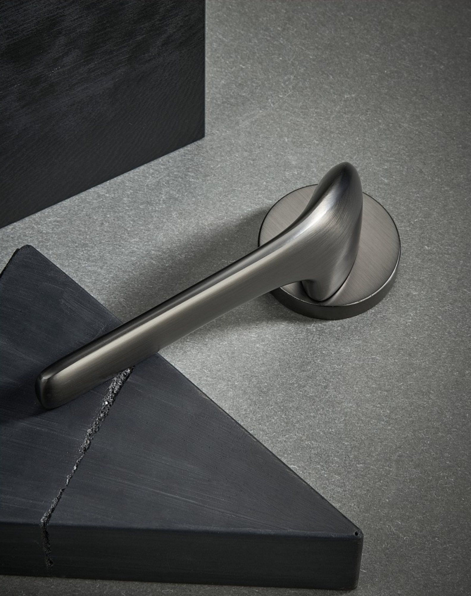 AM398/5204'ü kilitle